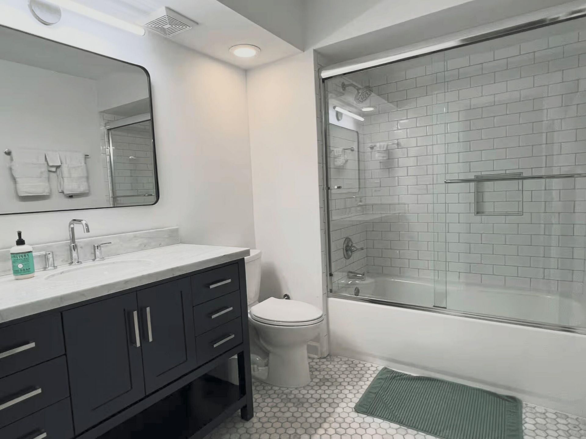 140 W Mariners Cay Drive Photo 11