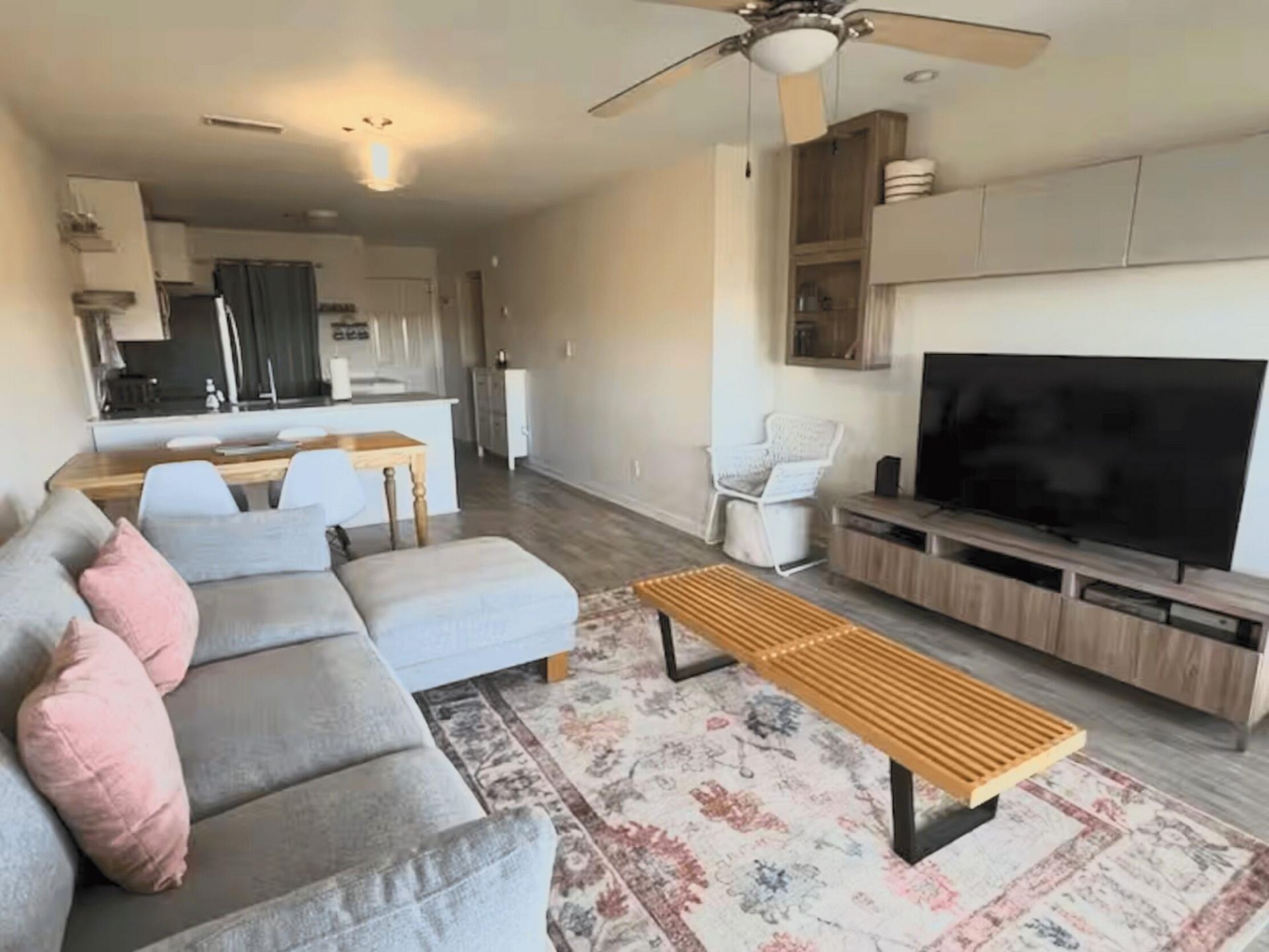 140 W Mariners Cay Drive Photo 4