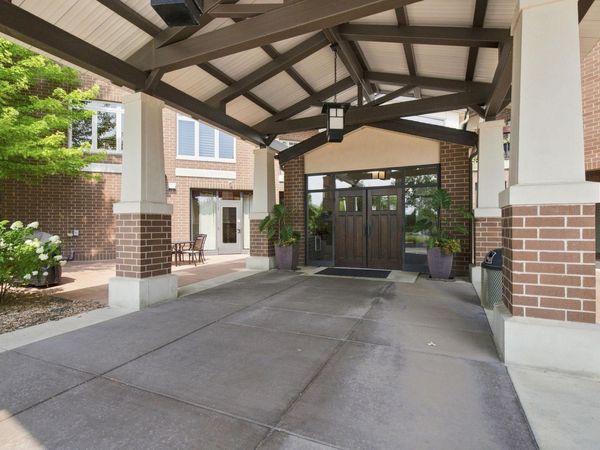 3251 Louisiana Avenue S, Unit 111, Saint Louis Park, MN 55426