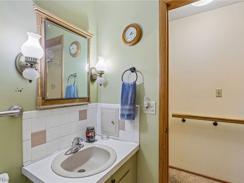 4908 Encino Drive, Akron, OH 44319 Photo 28