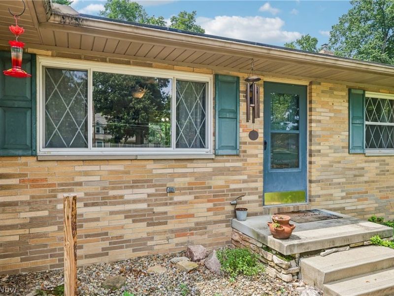 4908 Encino Drive, Akron, OH 44319 Photo 5