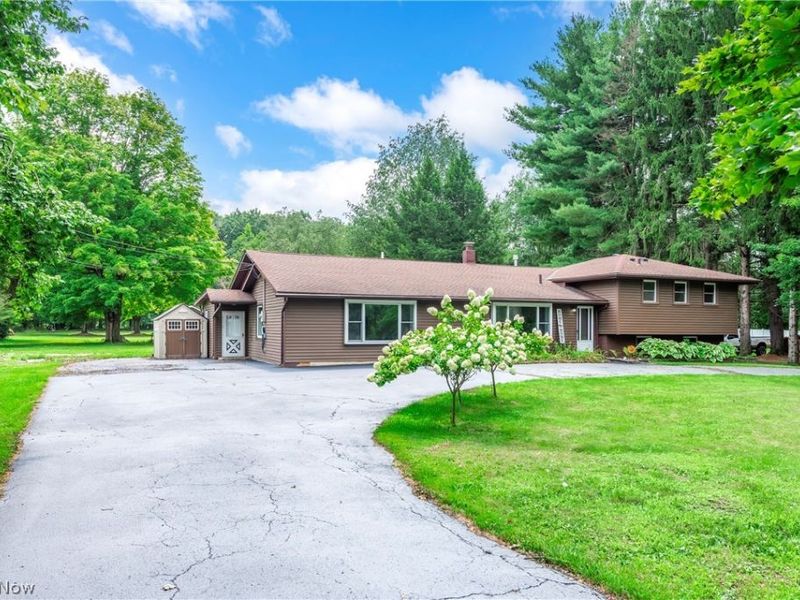 15038 Alexander Road, Walton Hills, OH 44146 Photo 3