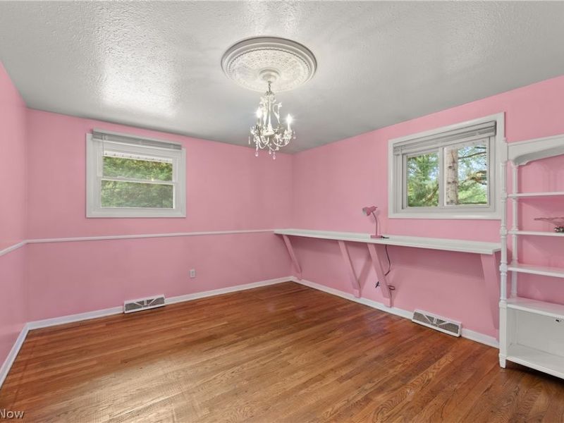 15038 Alexander Road, Walton Hills, OH 44146 Photo 37