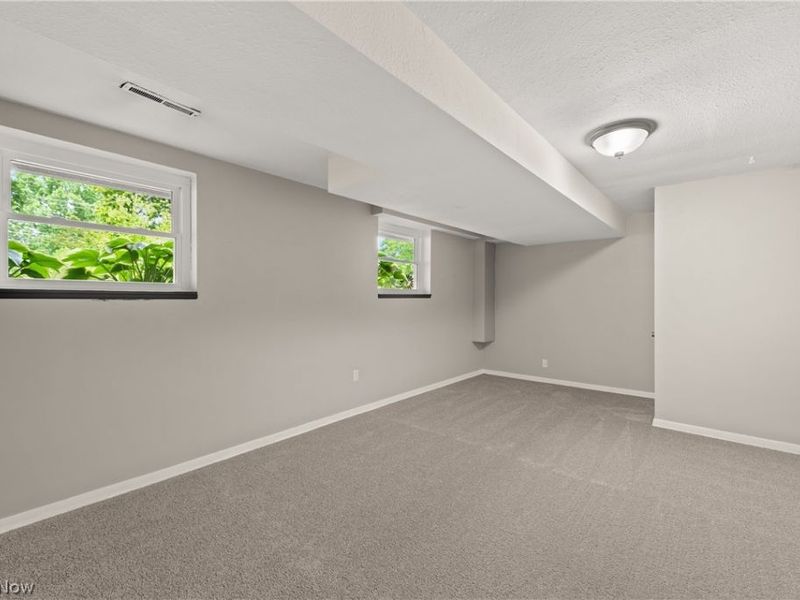 15038 Alexander Road, Walton Hills, OH 44146 Photo 44