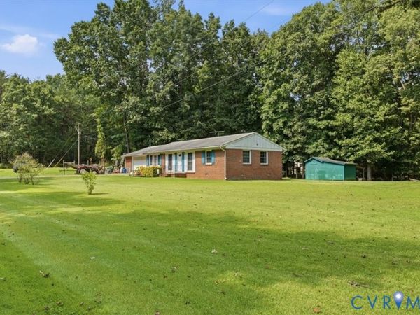 27 Garland Town Road, Mineral, VA 23117