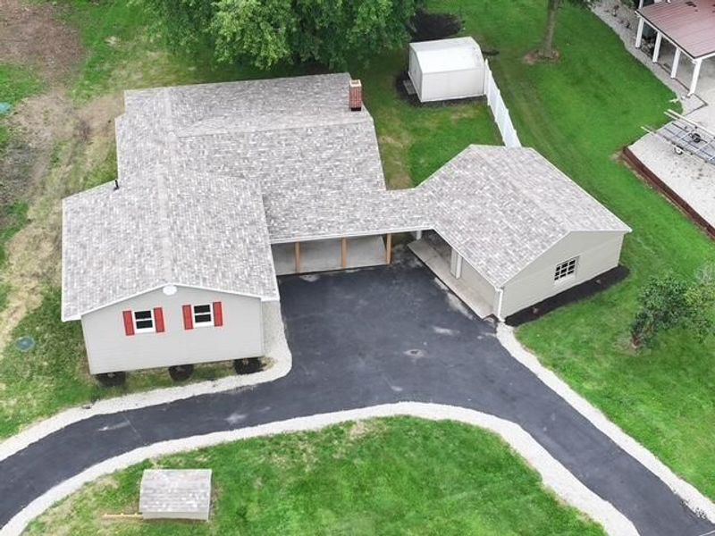 1153 N Middle Drive, Greenville, OH 45331 Photo 2