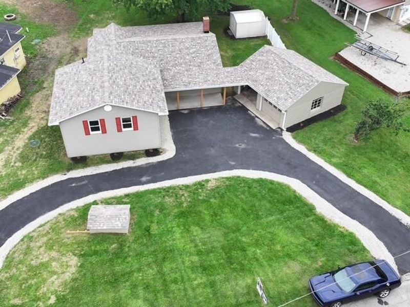 1153 N Middle Drive, Greenville, OH 45331 Photo 3