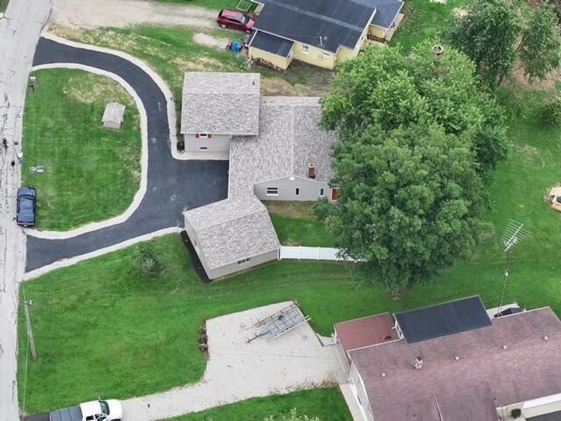 1153 N Middle Drive, Greenville, OH 45331 Photo 9