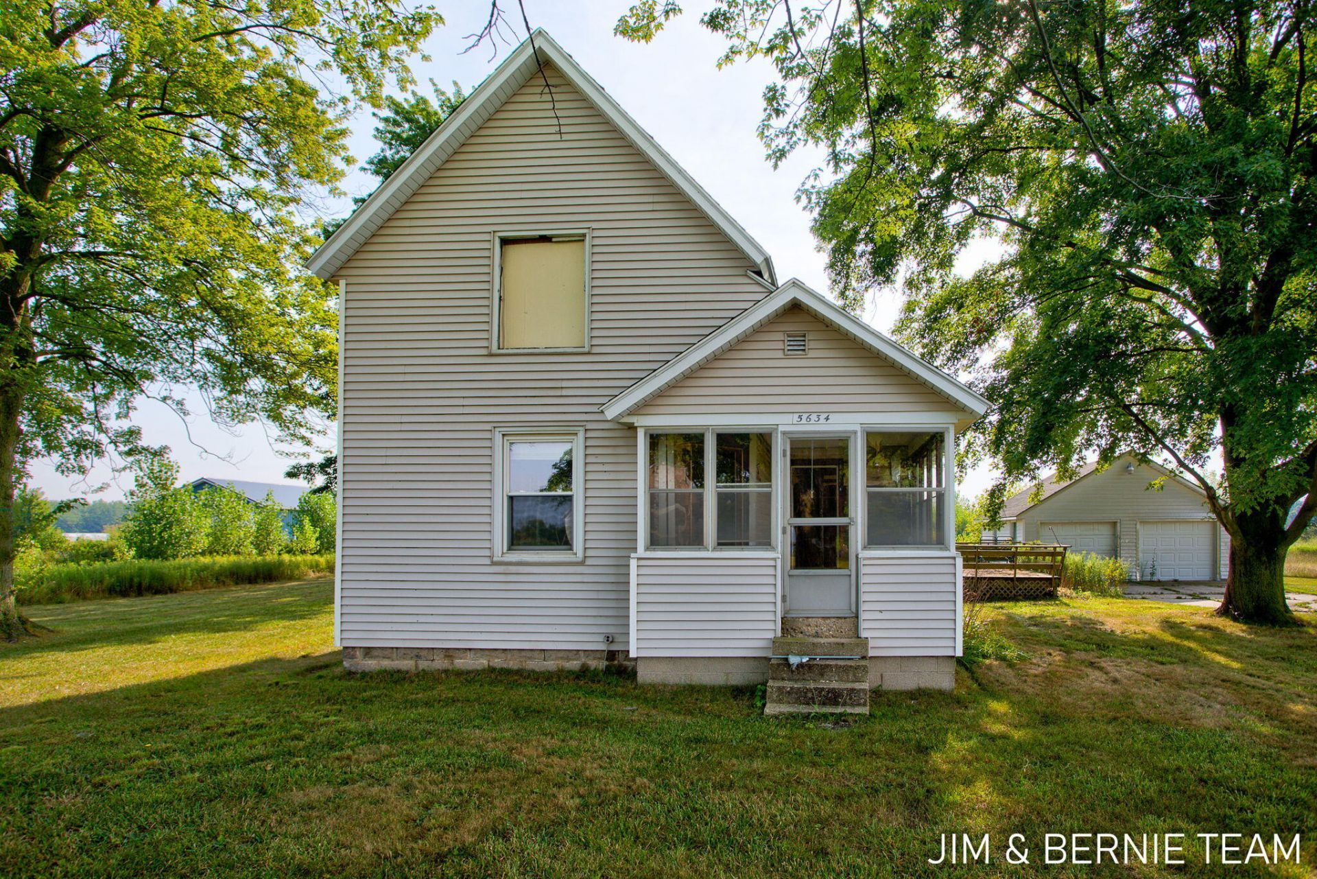 5634 88th Avenue, Zeeland, MI 49464 Main Photo