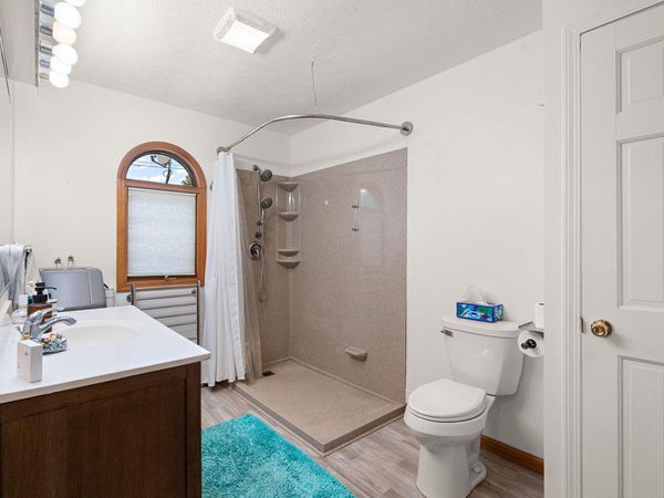 5939 N Stahl Road , Monon, IN 47959