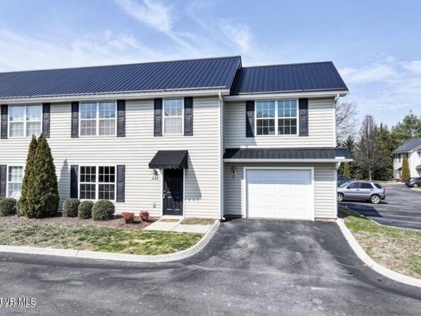 396 Jonesboro Road, Unit # 28-F1, Piney Flats, TN 37686