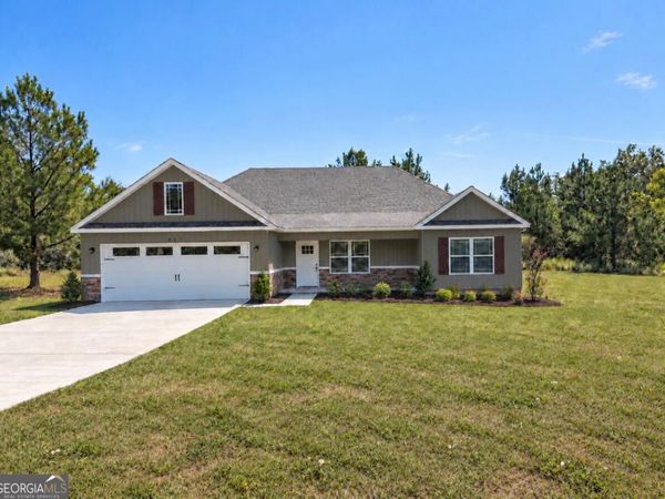 221 Buckingham Parc Circle, East Dublin, GA 31027