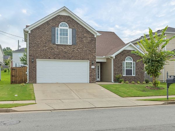 1120 Silvermoon Dr, Antioch, TN 37013