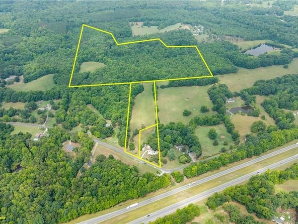 7010 Hemphill Road , Julian, NC 27283