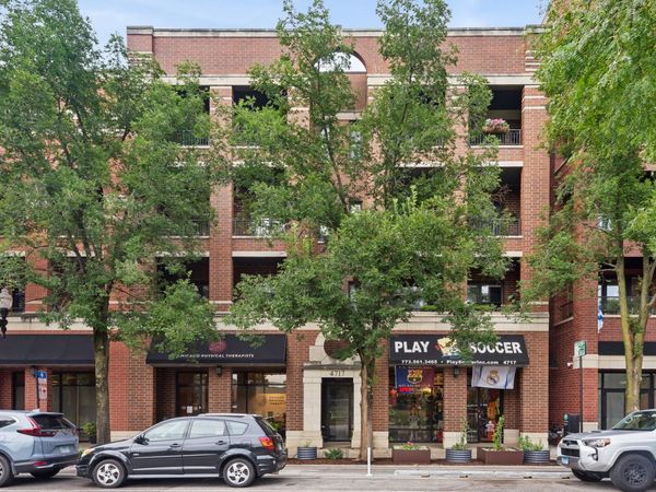 4717 N Clark Street , Unit 3N, Chicago, IL 60640