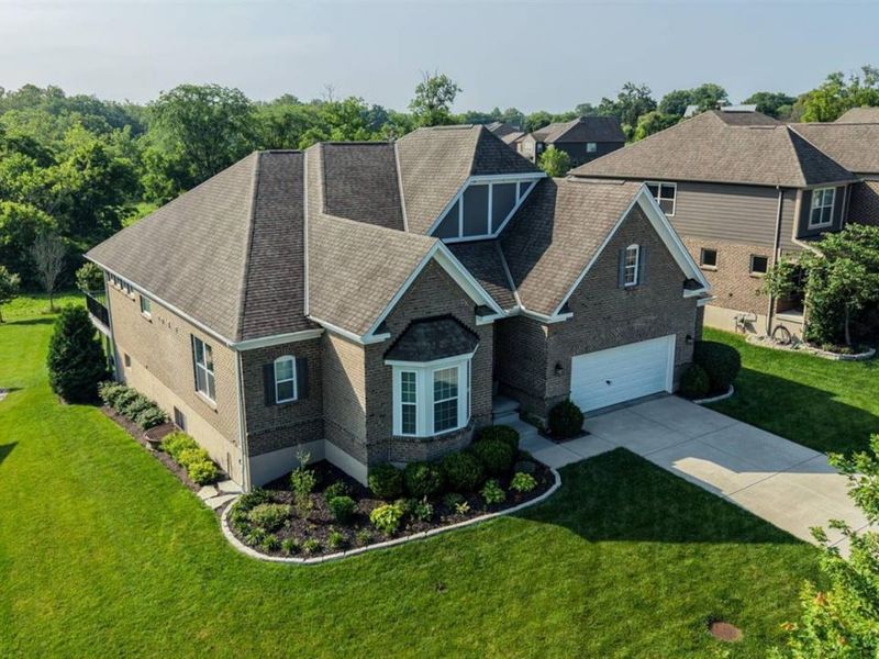 5915 Laurel Run Drive, Liberty Township, OH 45011 Photo 1