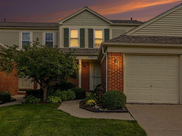 43580 Yorkville Drive, Canton, MI 48188