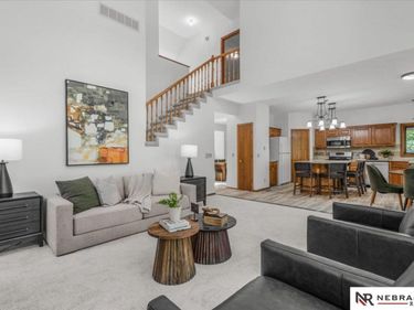 807 Forestview Circle, Bellevue, NE 68005