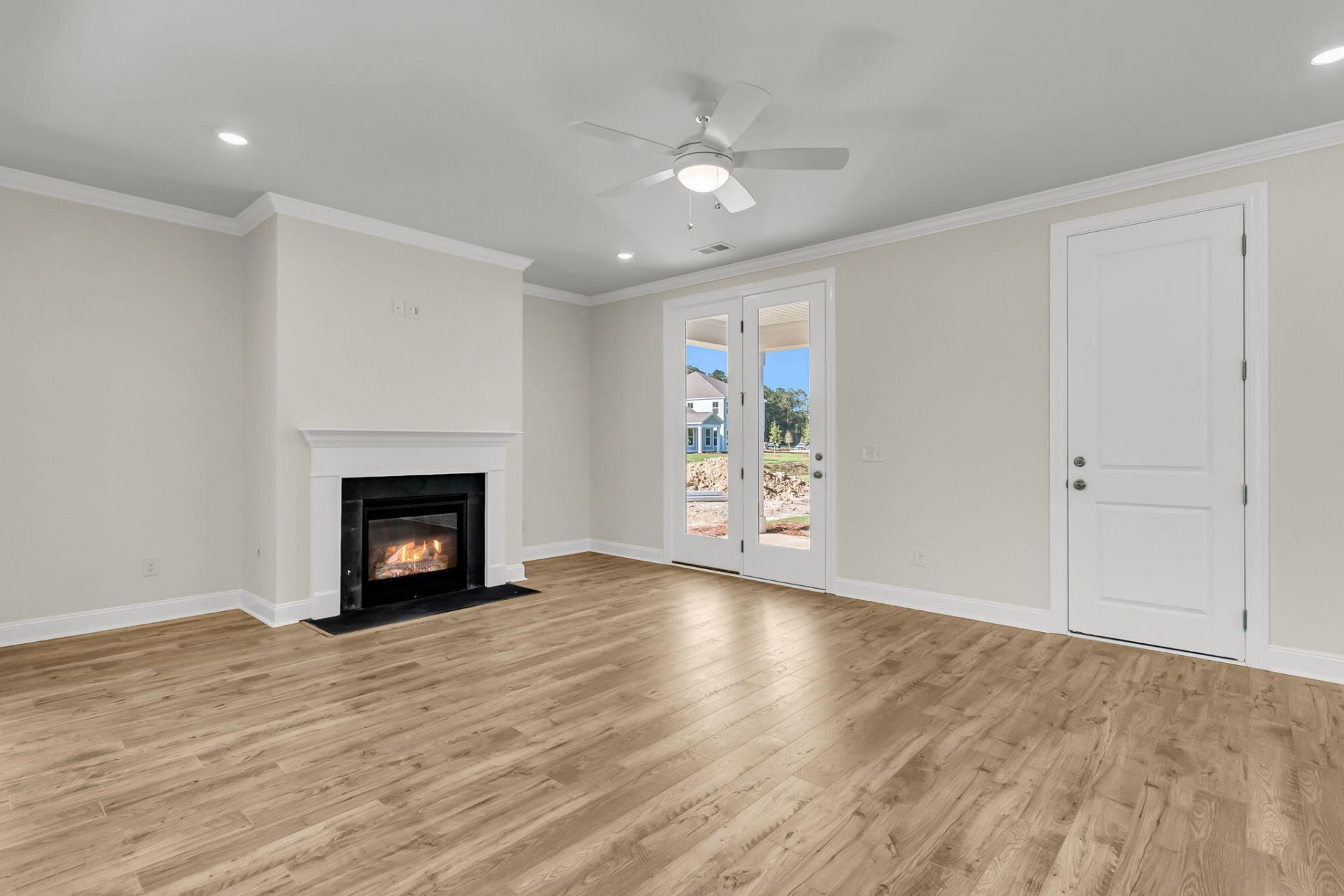 202 Cantona Drive Photo 19