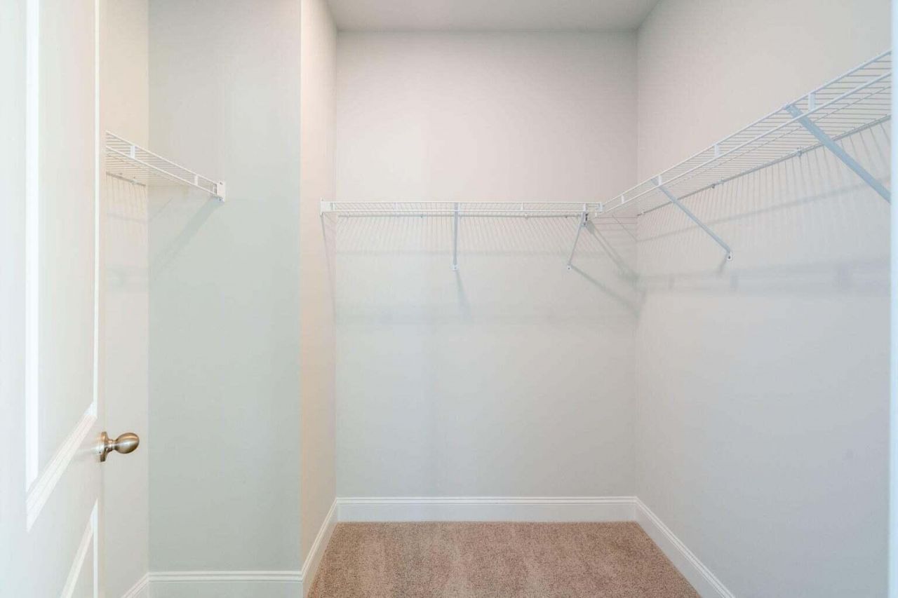 202 Cantona Drive Photo 23