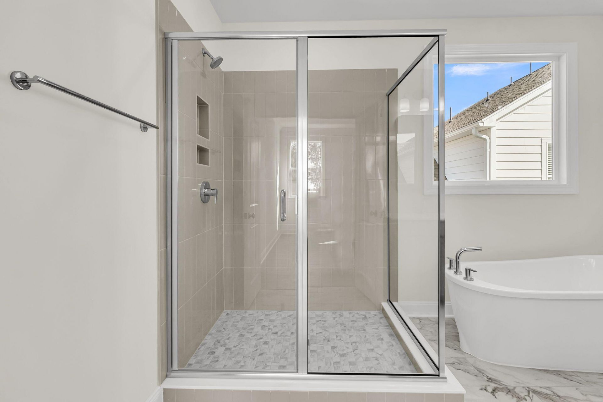 202 Cantona Drive Photo 30