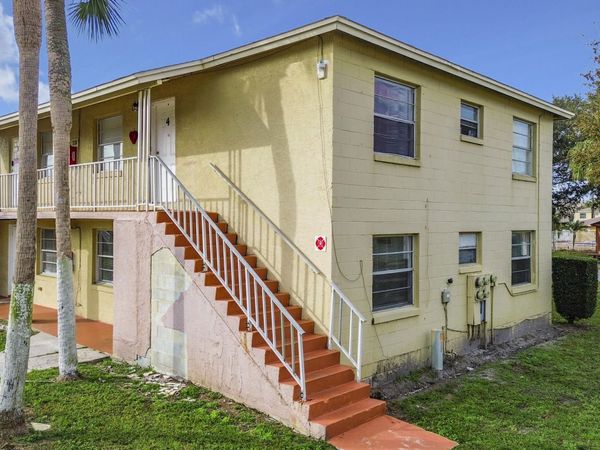 694 MICHIGAN Court, Unit 2, St. Cloud, FL 34769