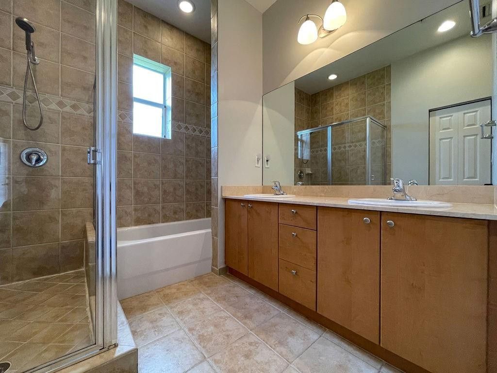 2377 Vintage Drive, Lighthouse Point, FL 33064 Photo