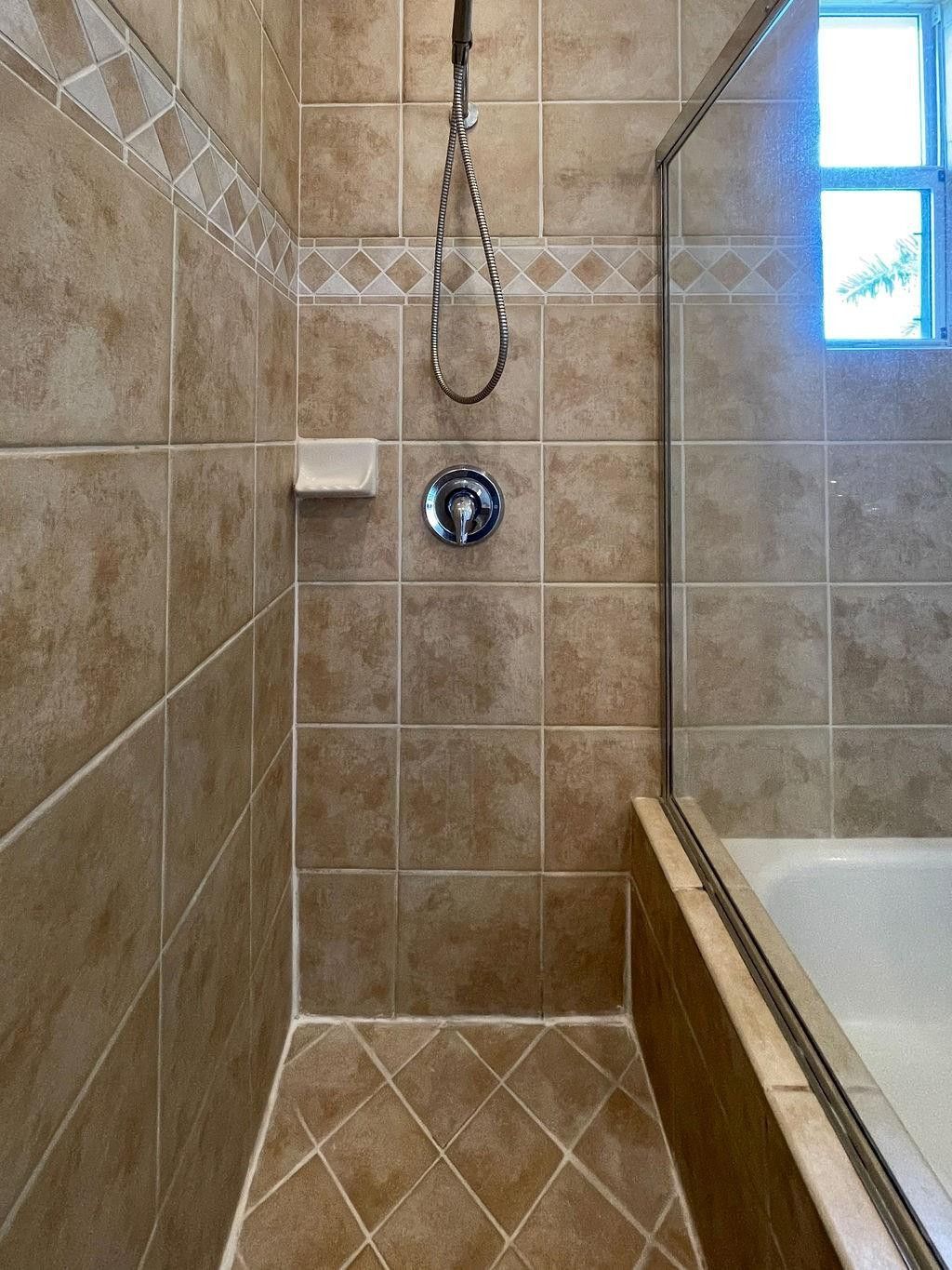 2377 Vintage Drive, Lighthouse Point, FL 33064 Photo