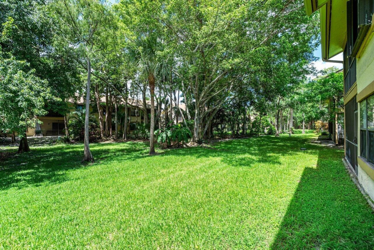 13095 Belhaven Court, Unit 5, Wellington, FL 33414 Photo