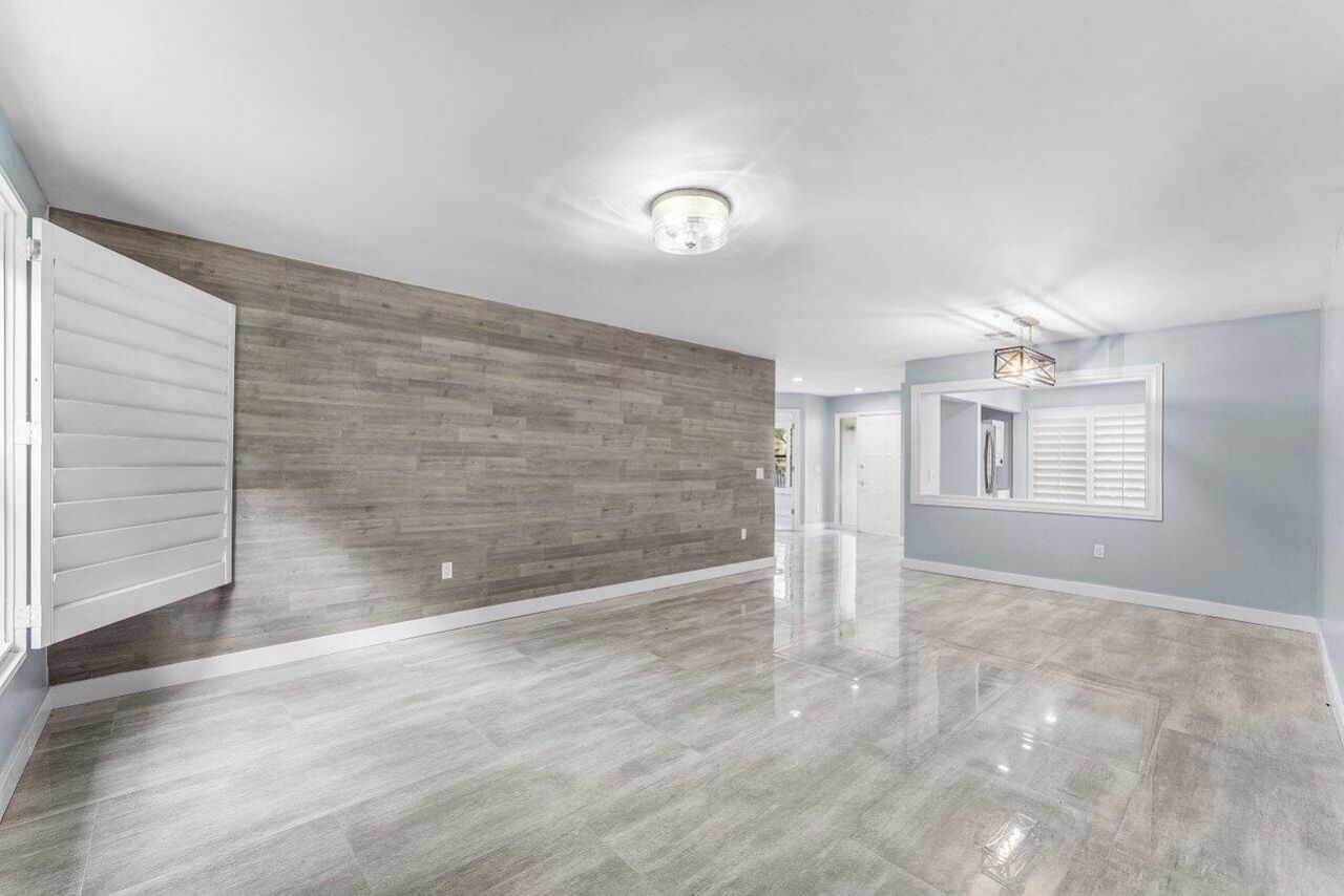 13095 Belhaven Court, Unit 5, Wellington, FL 33414 Photo