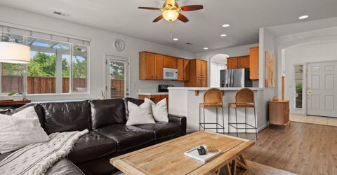 10465 Summershade Lane, Reno, NV 89521 Photo