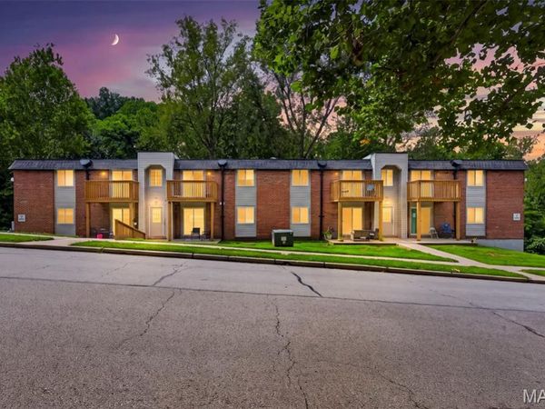2812 Blackforest Drive, Unit C, St Louis, MO 63129
