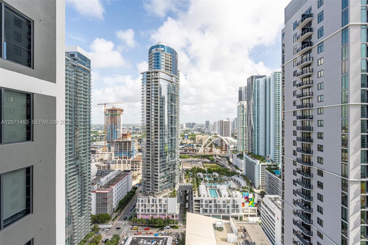 159 NE 6th St , Unit 3109, Miami, FL 33132 Photo