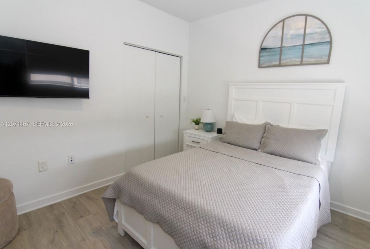 171 NW 158th St, Unit 11, Miami, FL 33169 Photo