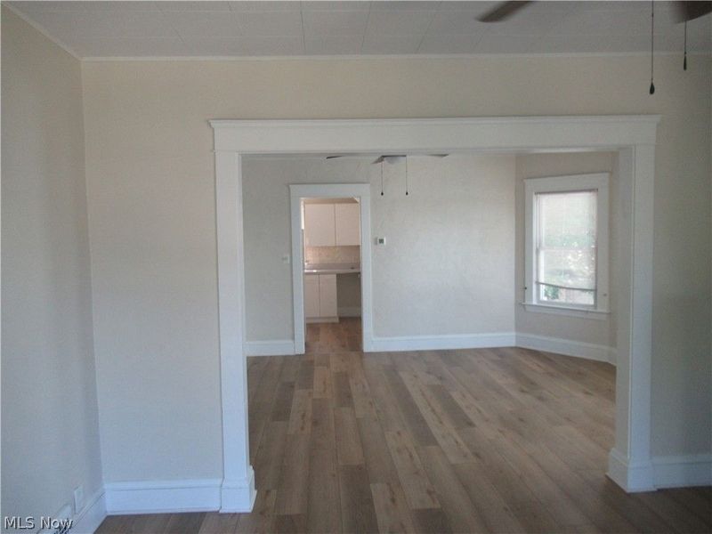 1518 Ridgewood Avenue, Unit Upstairs, Lakewood, OH 44107 Photo 7