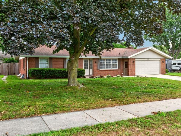 1553 Kipling Court, St. Joseph, MI 49085
