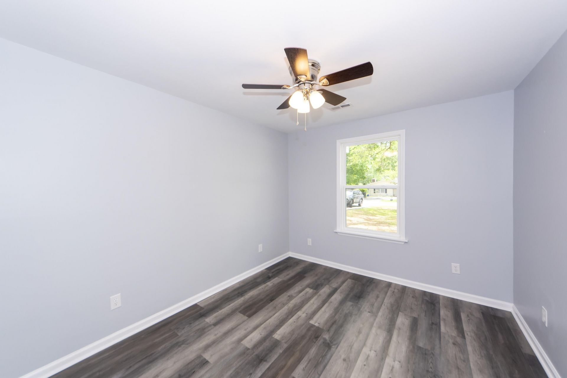 835 Prince John Drive Photo 14