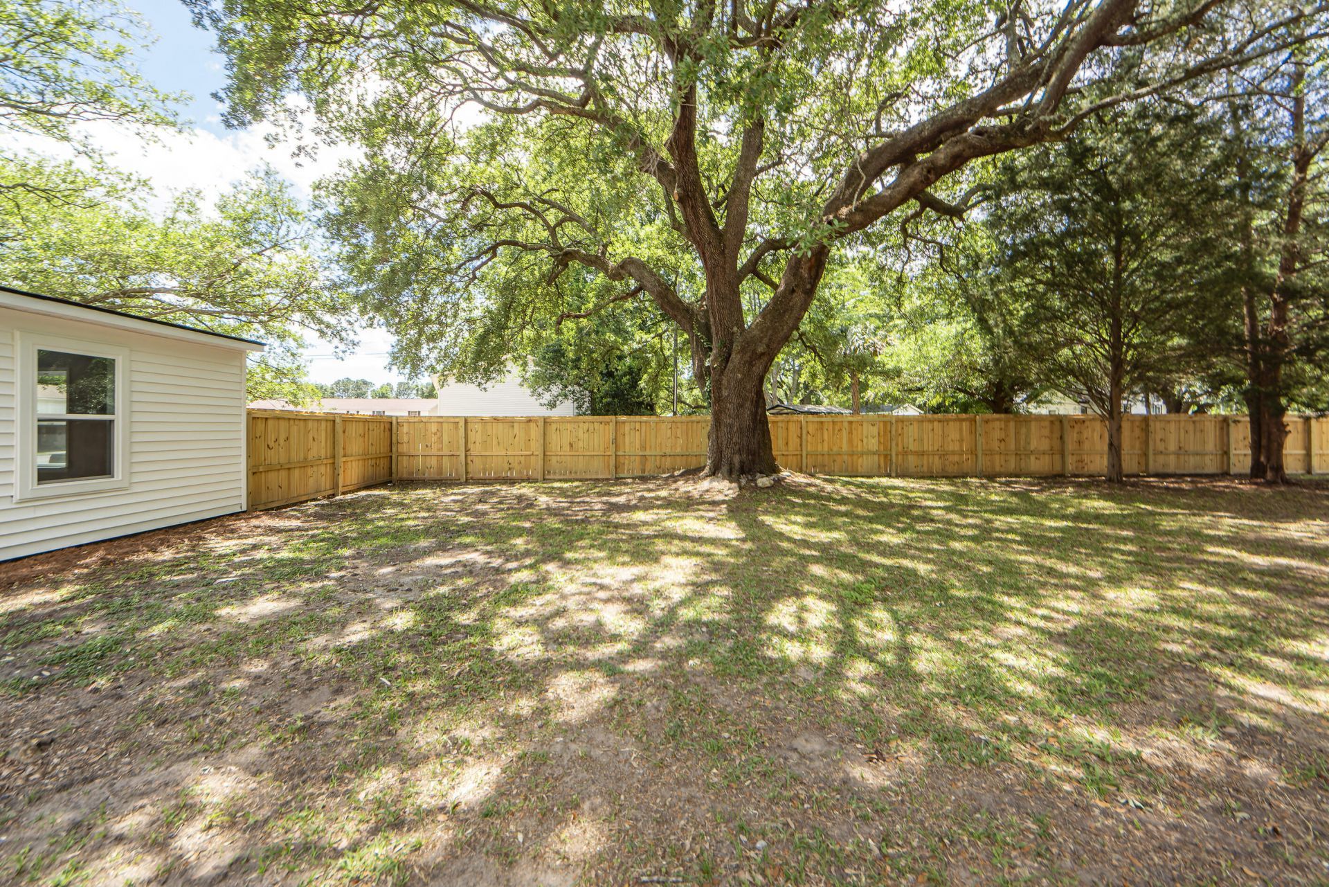 835 Prince John Drive Photo 20