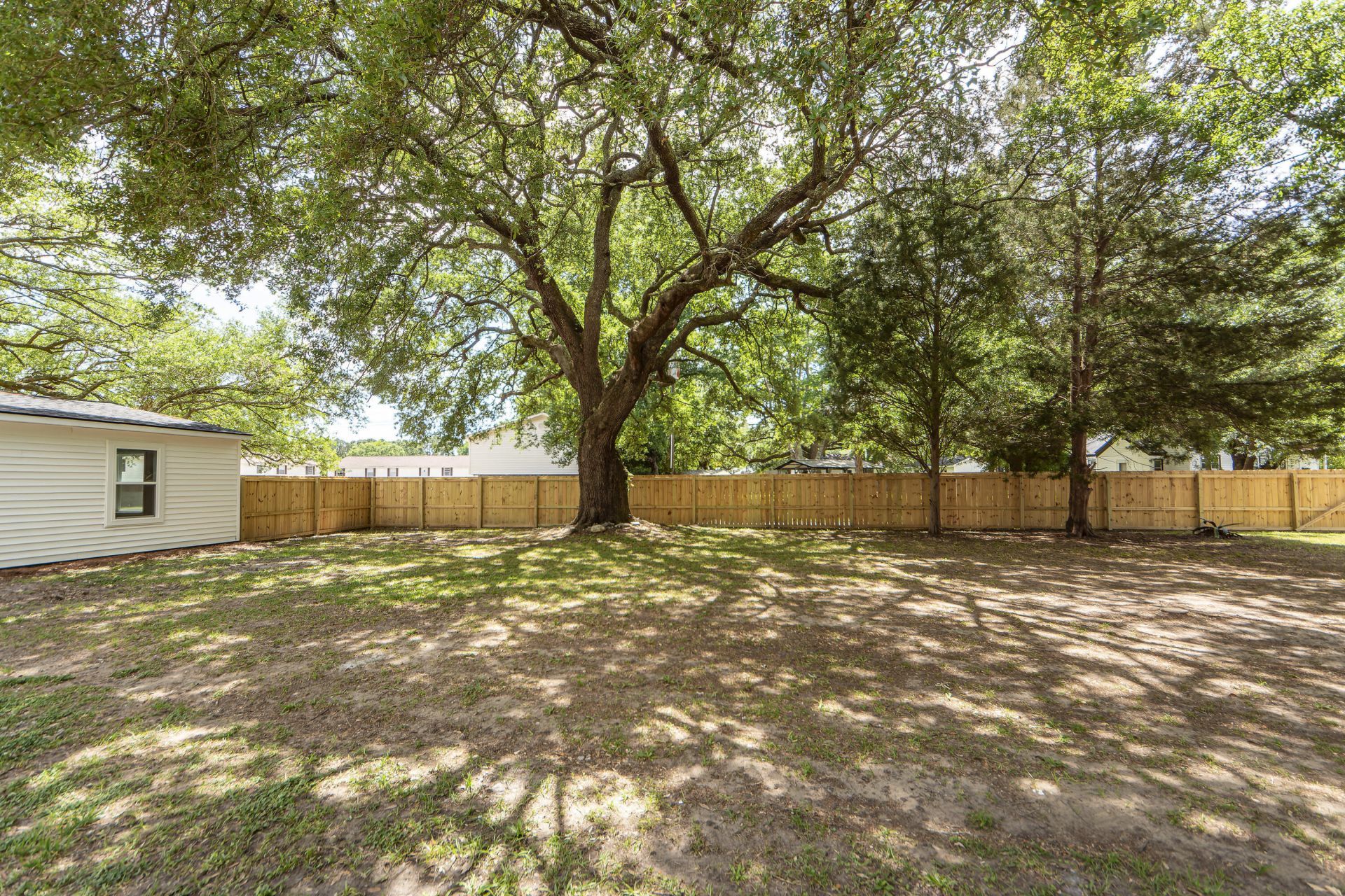835 Prince John Drive Photo 21