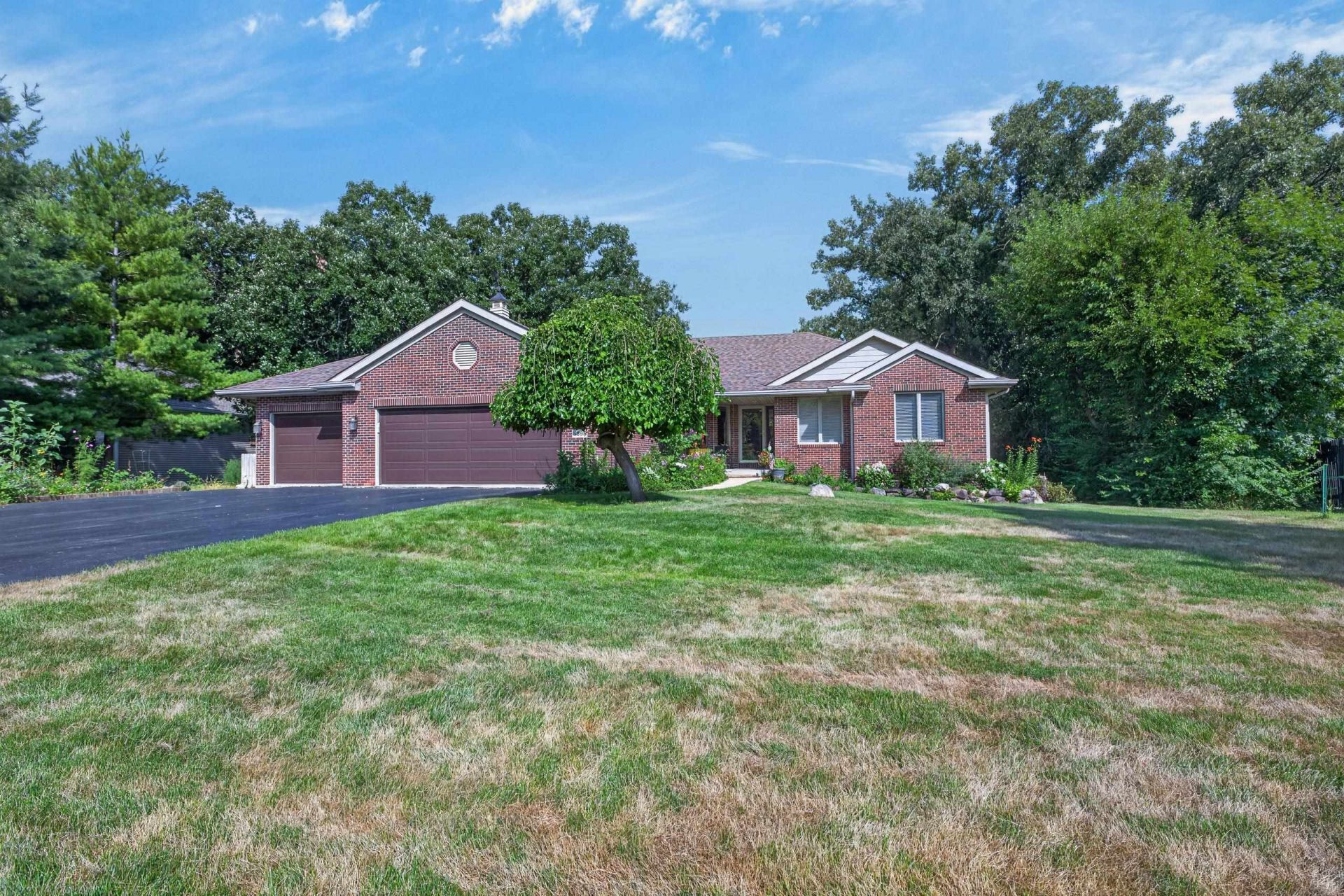 5398 Lakecrest Road, Caledonia, IL 61011 Main Photo