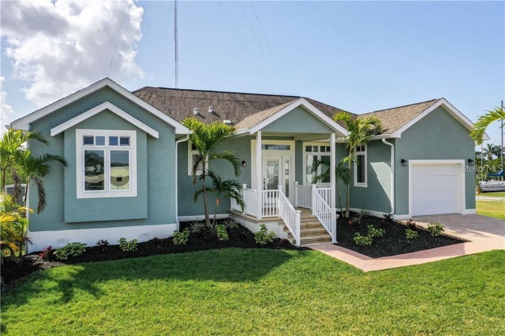 631 Tahiti Court , Punta Gorda, FL 33950 Photo