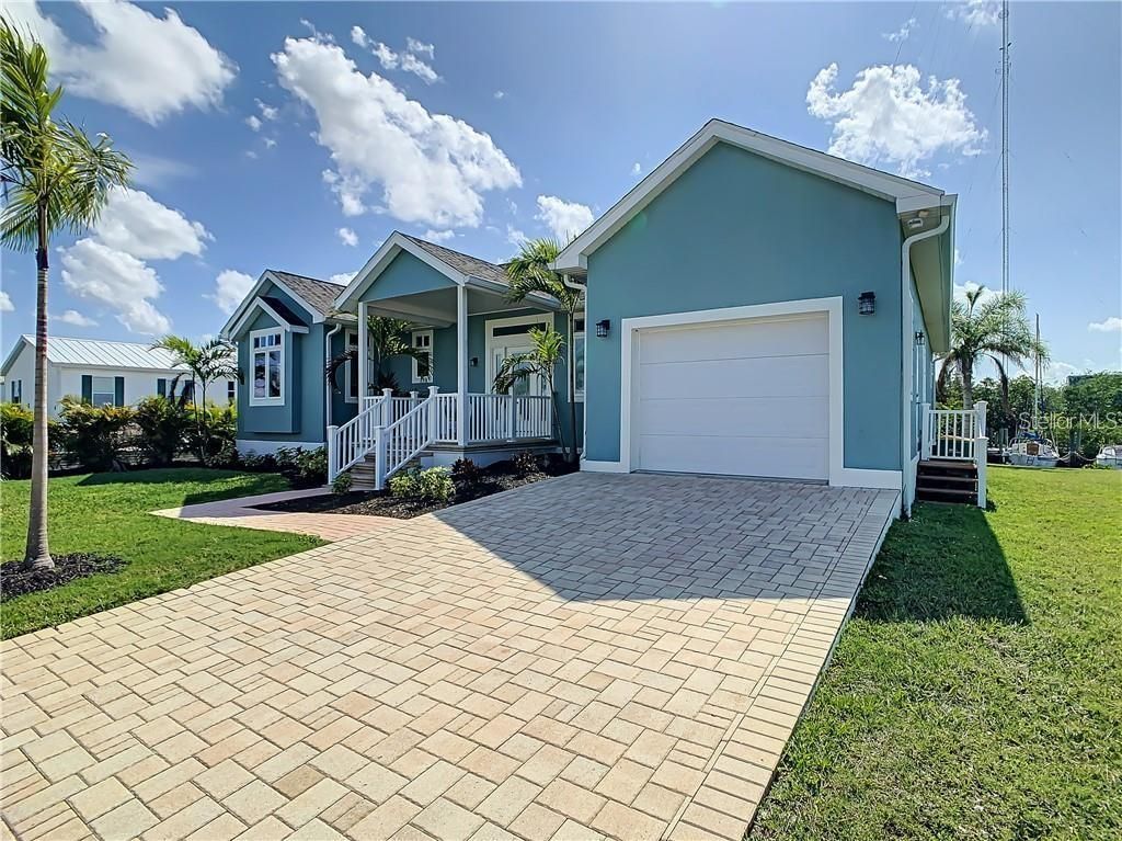 631 Tahiti Court , Punta Gorda, FL 33950 Photo