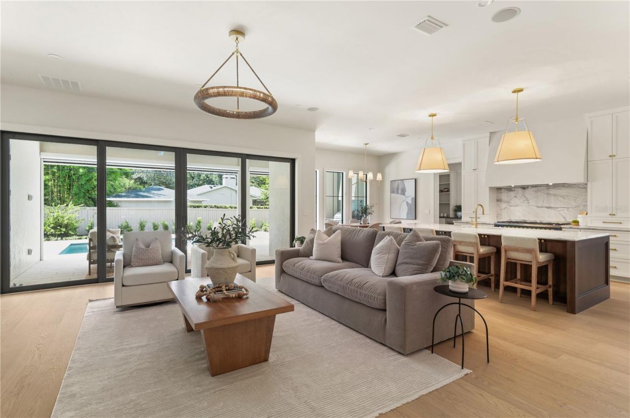 1236 Chichester Street, Orlando, FL 32803 Photo