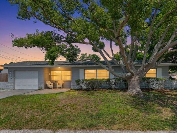 1901 57TH STREET N, ST PETERSBURG, FL 33710