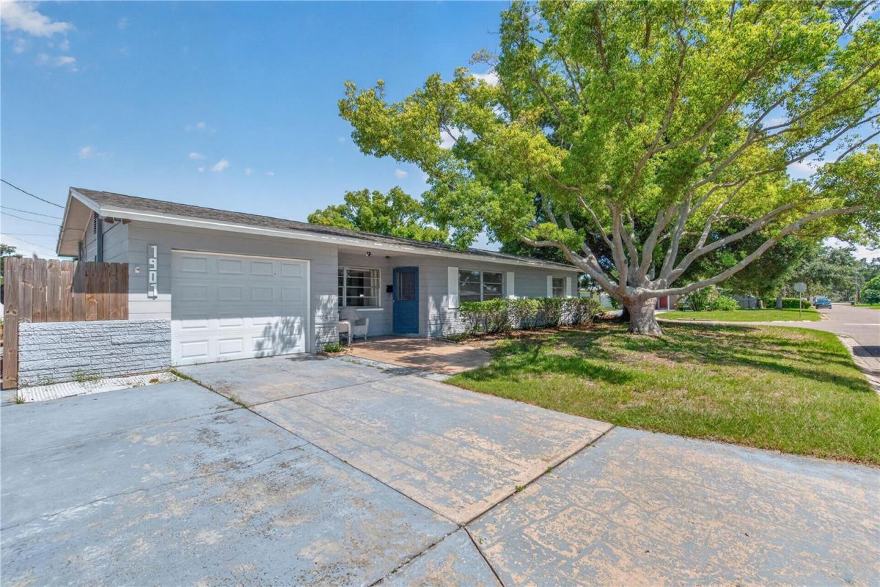 1901 57th Street N, Saint Petersburg, FL 33710 Photo