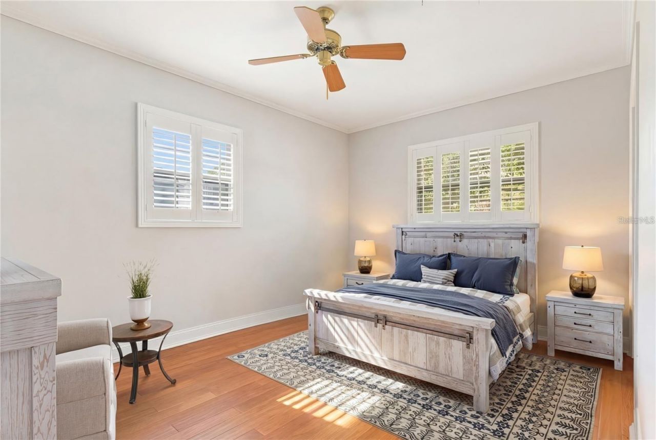 2102 W Kyra Drive , Tampa, FL 33612 Photo