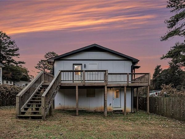 1643 Mary George Avenue NW, Atlanta, GA 30318