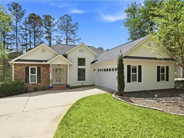 4209 Green Court , Villa Rica, GA 30180