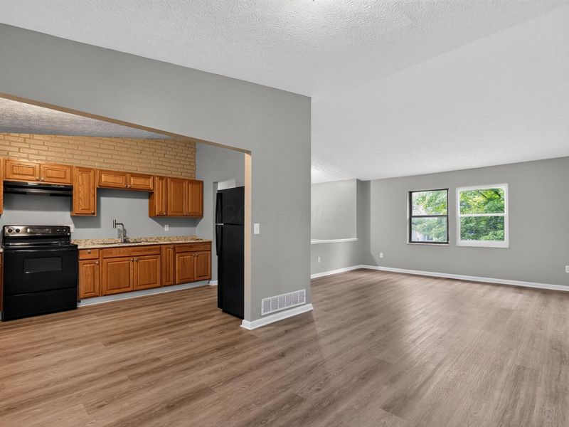 2929 Chatsworth Way , Reynoldsburg, OH 43068 Photo 6