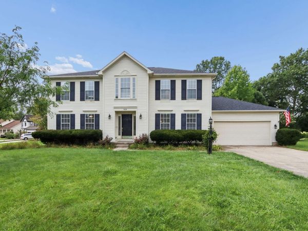 929 Carron Circle , Pickerington, OH 43147